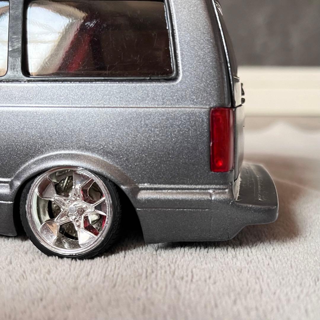 2001 CHEVROLET ASTRO　シボレー　アストロ　フレーム着地　改造