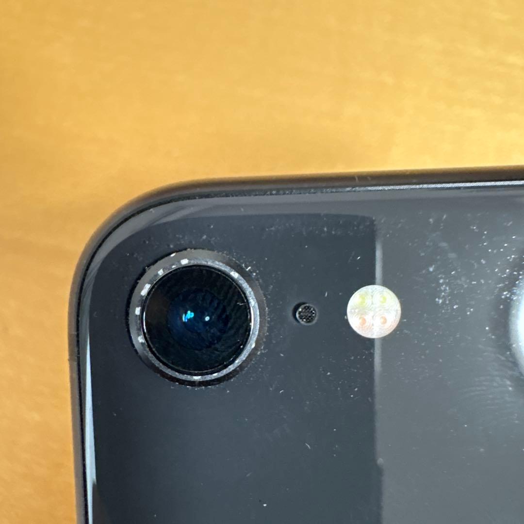 iPhone8 64G 本体