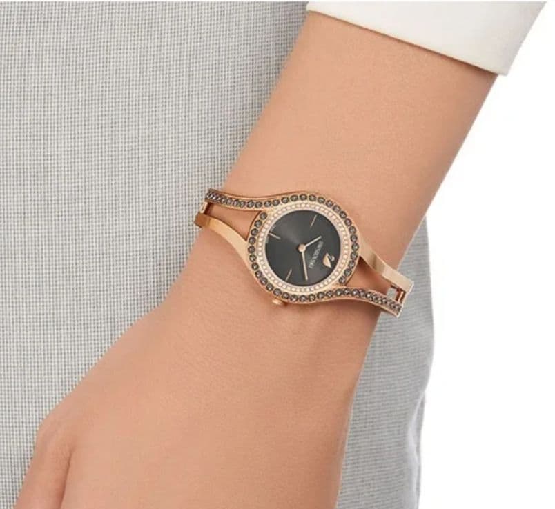 SWAROVSKI　時計