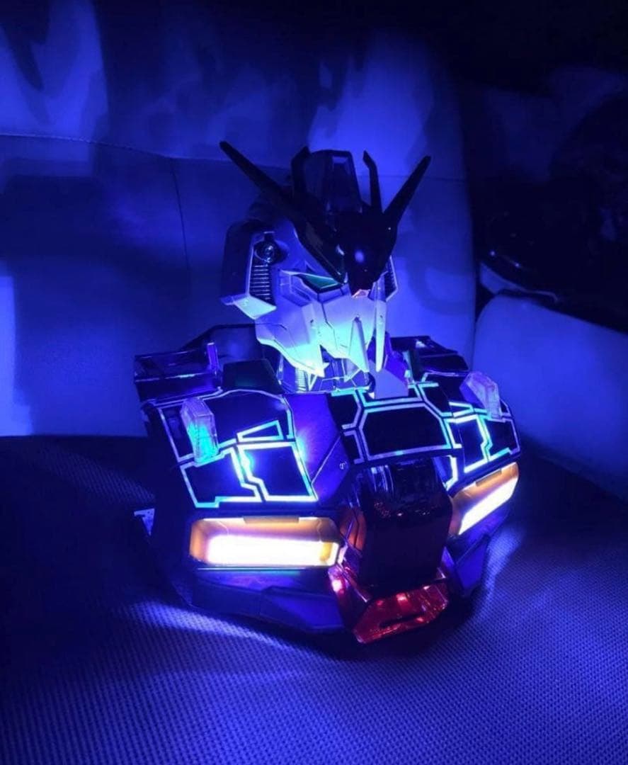 機動戦士 Z ガンダム LED発光加工！フィギュア お部屋のインテリアに！