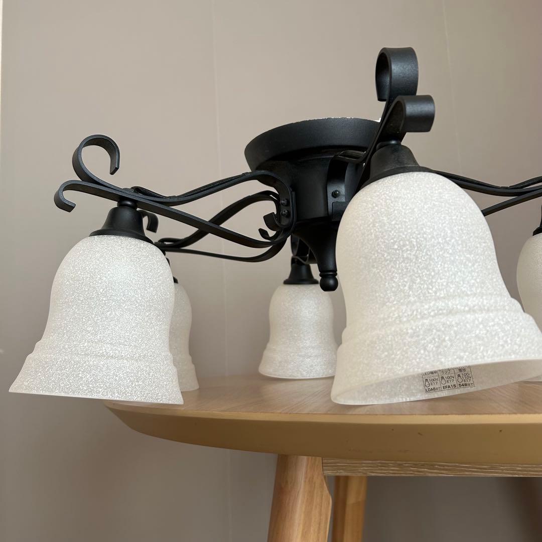 アンティーク　シャンデリア 6灯