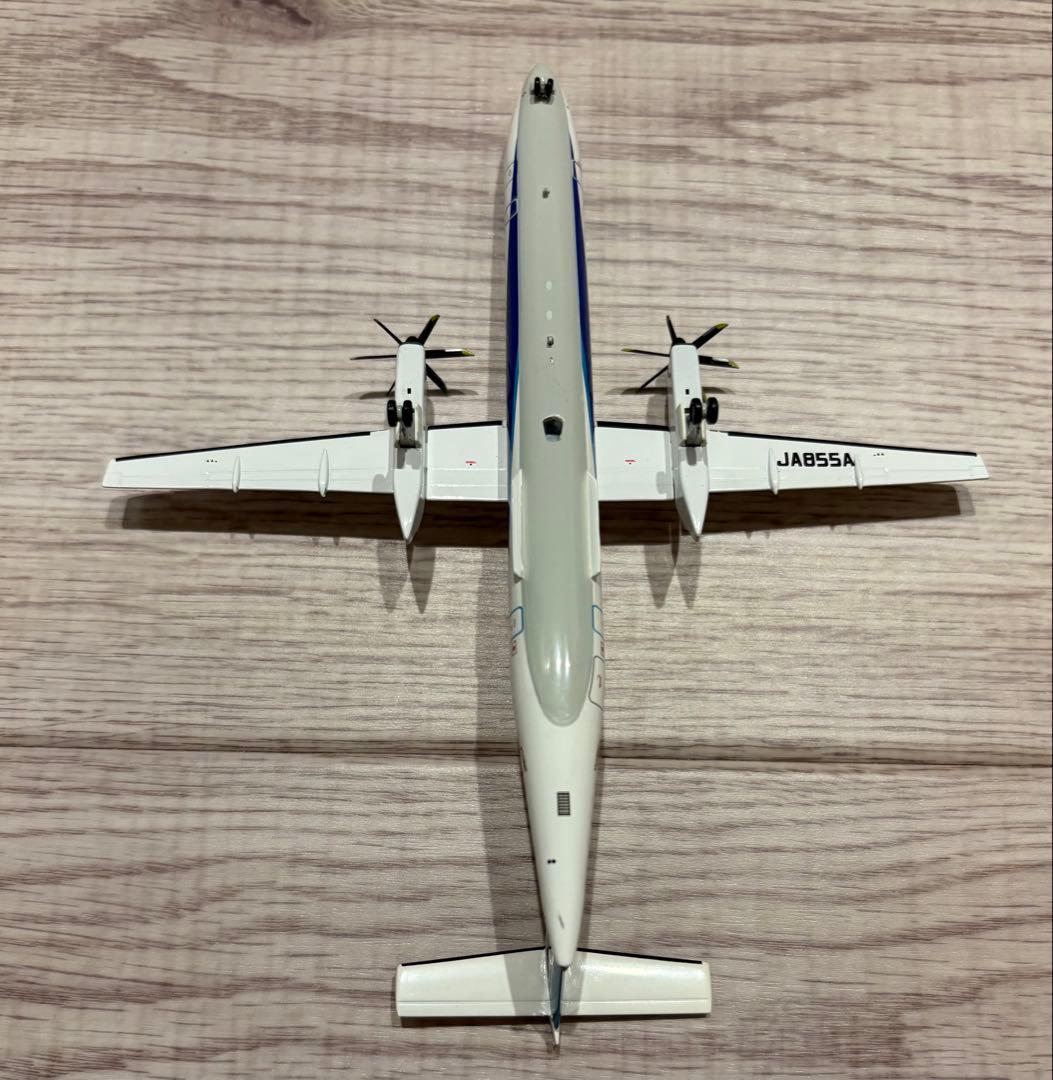 Q400 スケールモデル　1/200 DHC-8-400 ANA WINGS