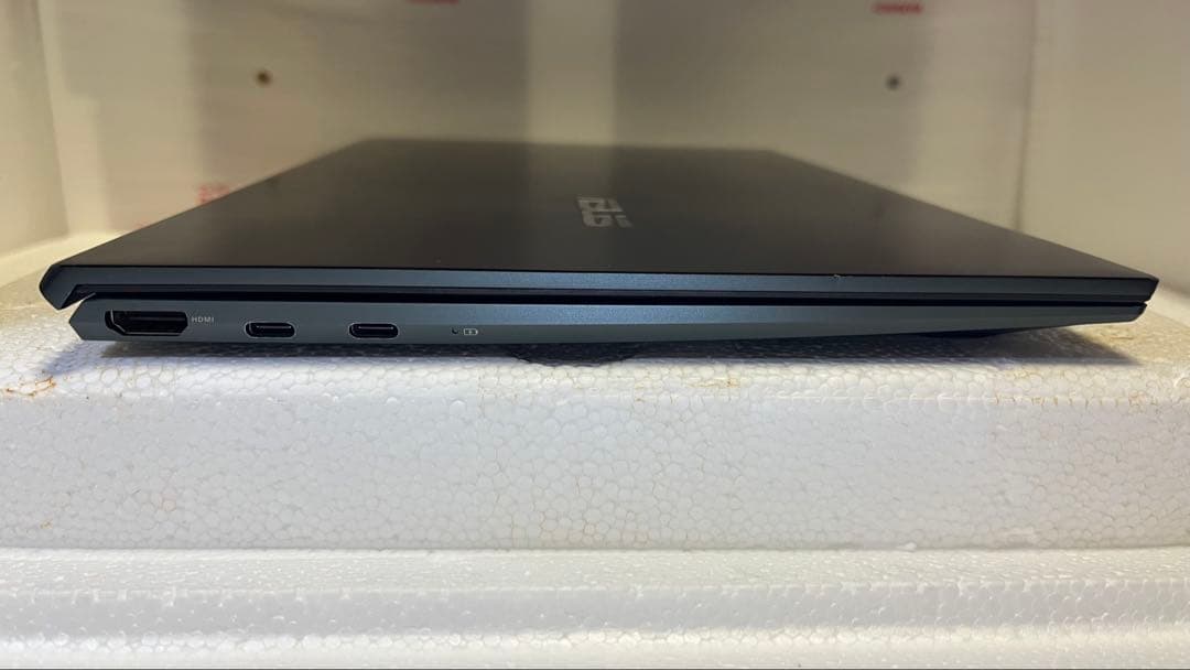 Windowsノート本体 ASUS Zenbook14 Ryzen7 4700U/8GB/512GB