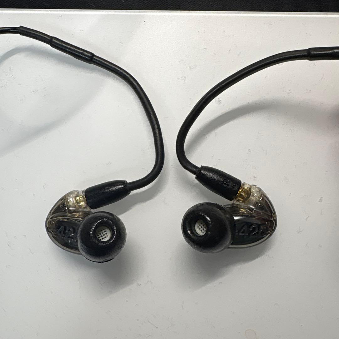 イヤホン Shure SE425