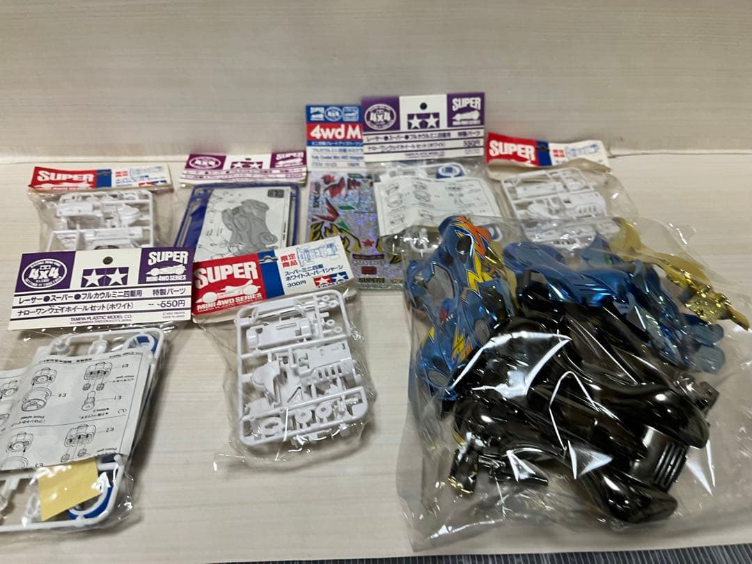 ミニ四駆　ボディ　ケース　パーツまとめ売り