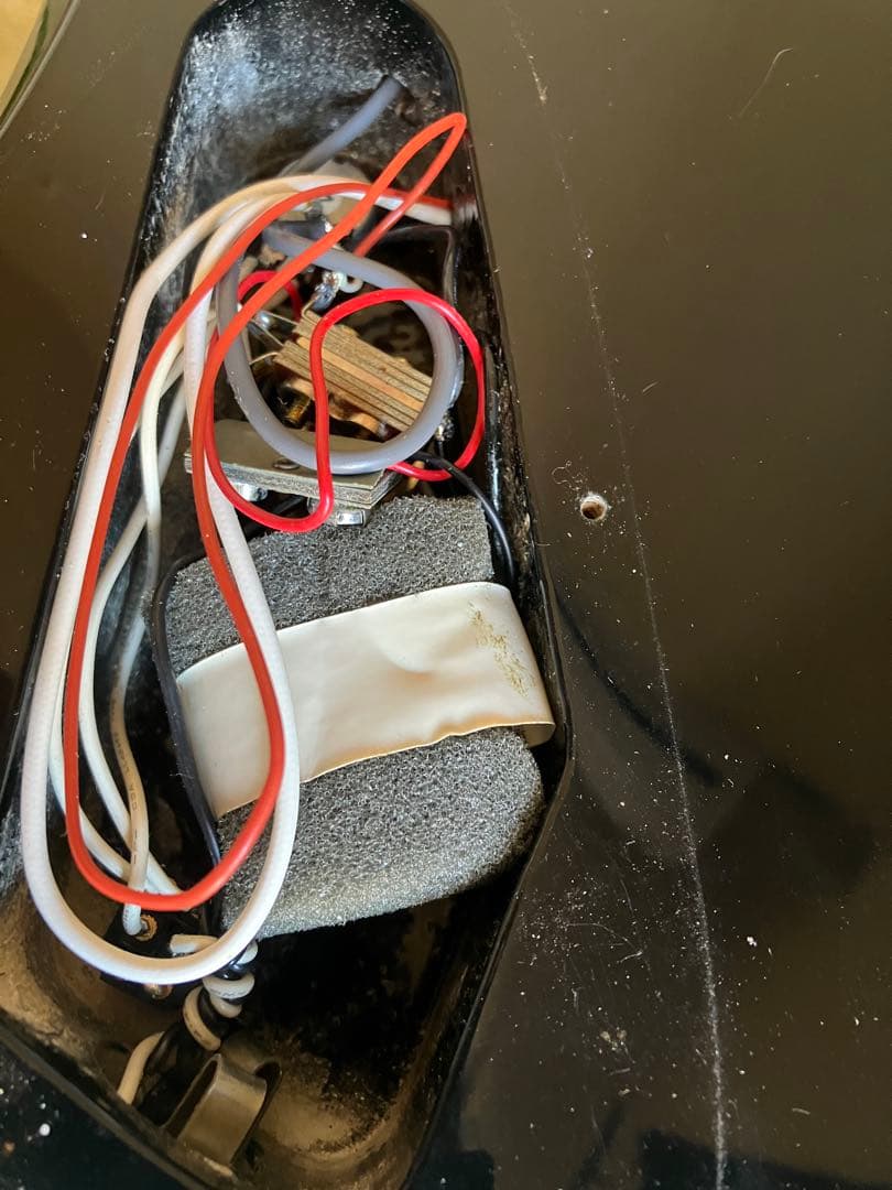 FERNANDES MG-80X モッキンバード ＆ 目玉ストラップ