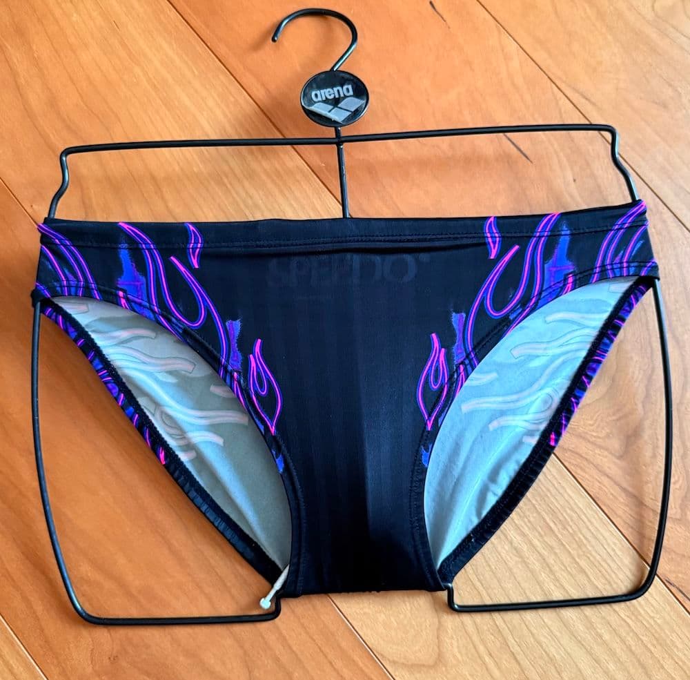 【美品】SPEEDO / アクアブレード / ブラック Lサイズ 光沢 競パン