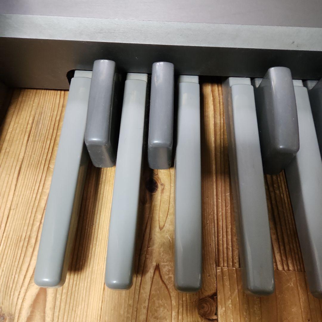 ヤマハエレクトーン　ELB-01 2006年製