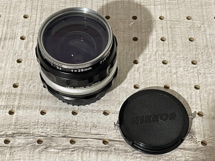 Nikkor-Auto Nikon 28-mm F3.5 ニコン