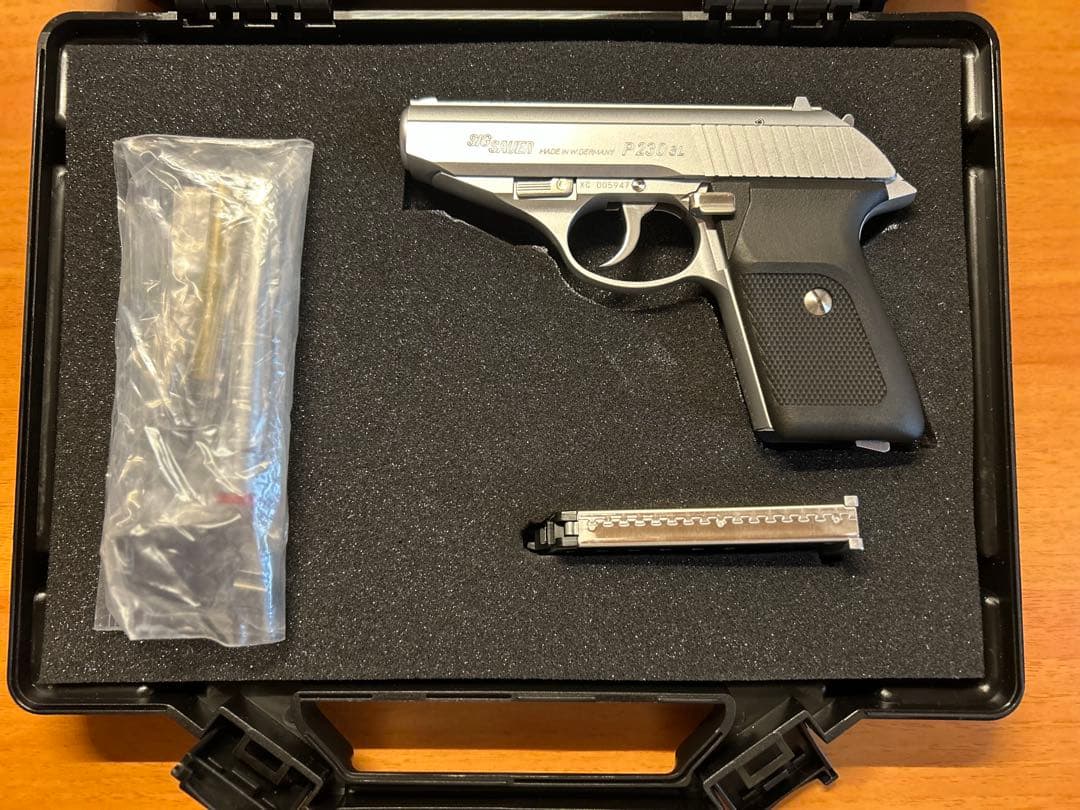 KSC P230ガスガン シルバーHW(ガンケース/ロングアウターバレル付)