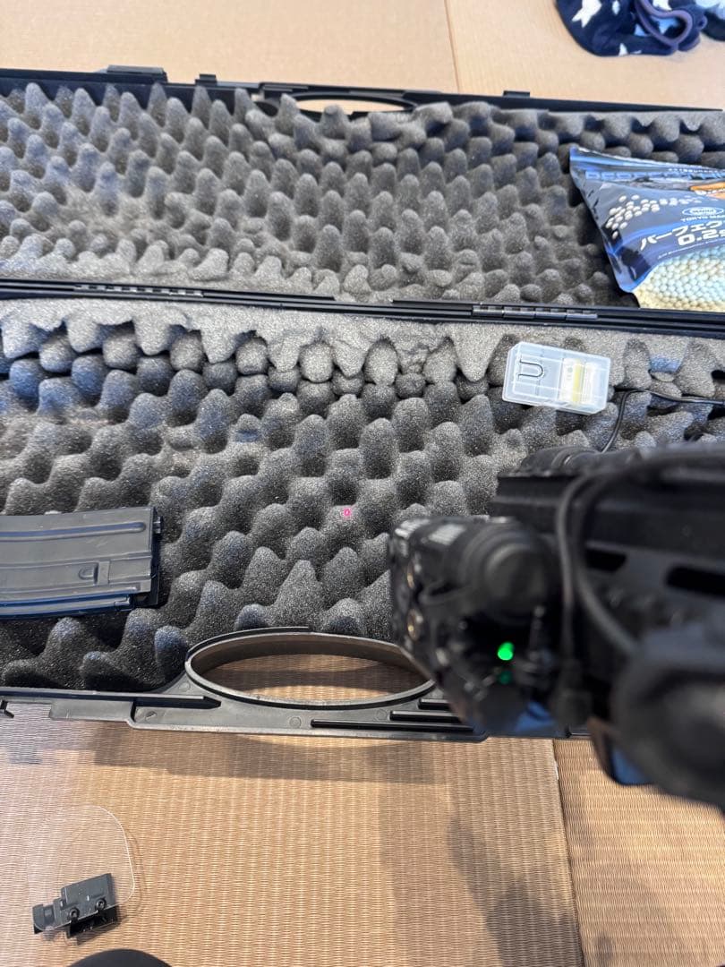 次世代電動ガン SOPMOD M4 ケース付き 完品