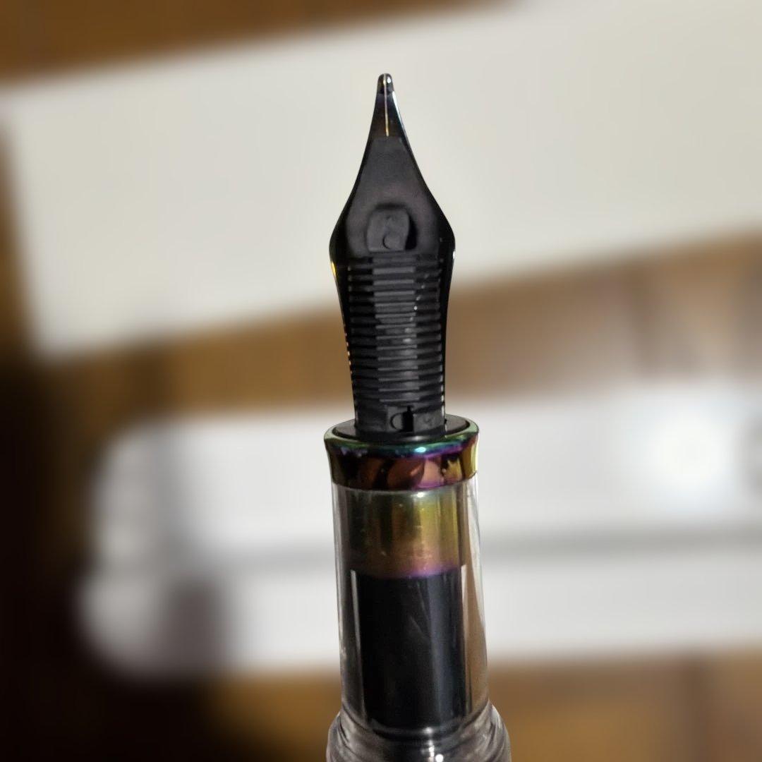 TWSBI VAC 700R Iris Bニブ