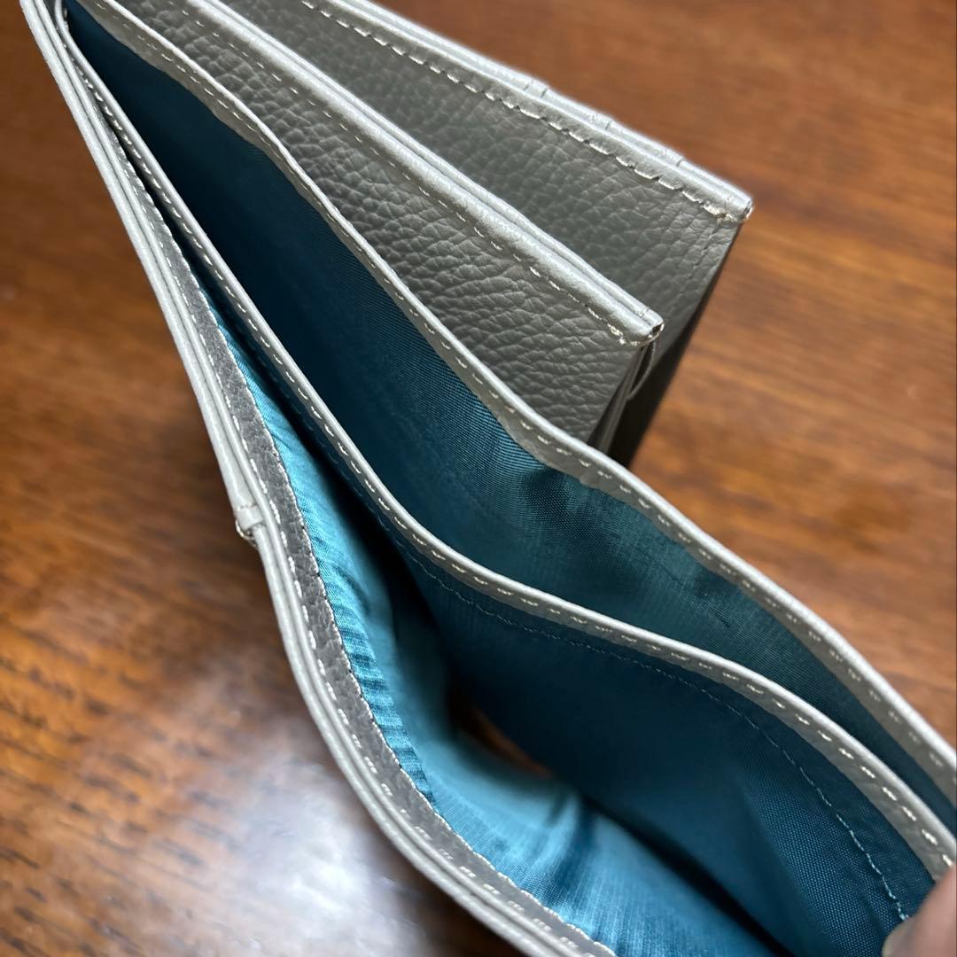 ATAO アタオ ロトロ 二つ折り財布 グレージュ