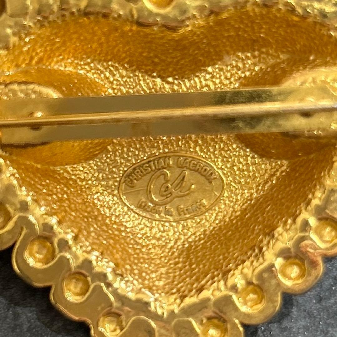 【値下げ】Christian Lacroix（クリスチャンラクロワ） ブローチ