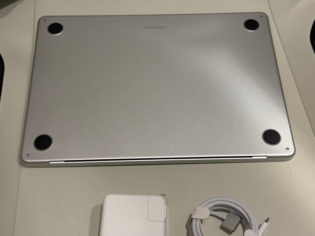 MacBook本体 MacBook Air 2025 M4 16GB JIS