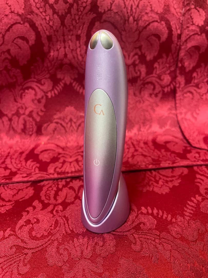 【美品】CREAGE アイリフトプラス CR-11V ヤーマン