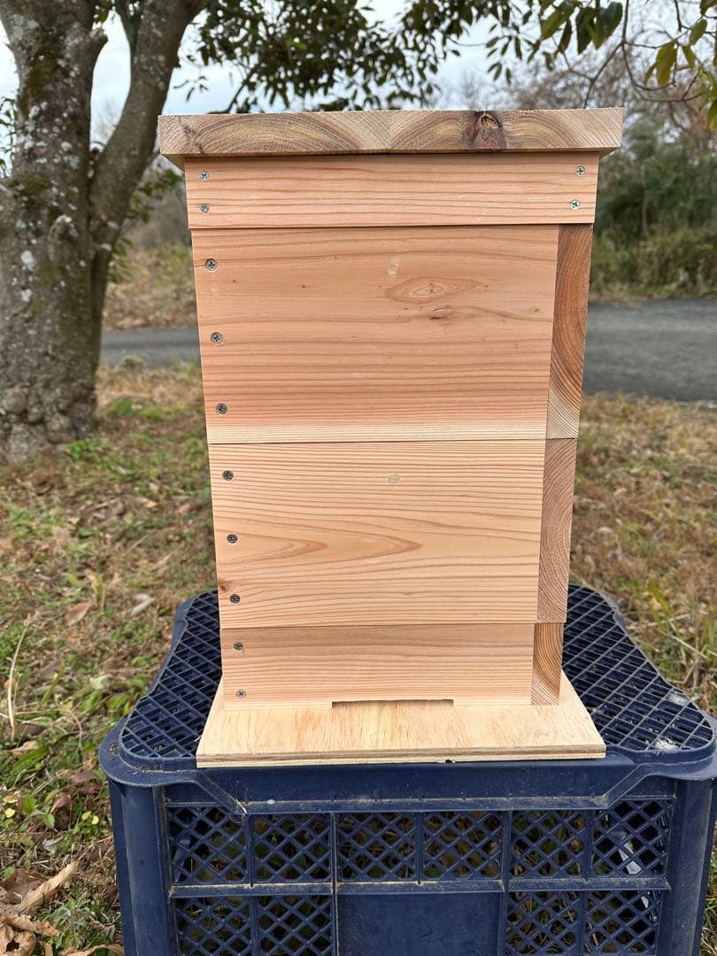 日本ミツバチ　重箱式巣箱　飼育捕獲用