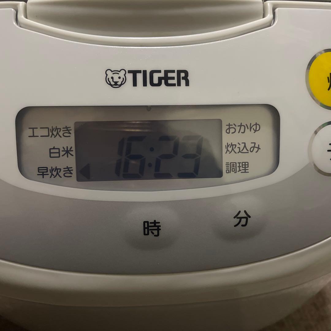 TIGER 炊飯器 一升炊き　エコ炊き機能付き 25年製