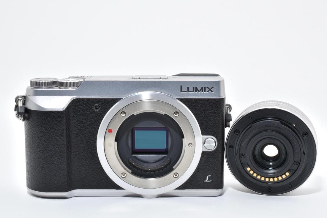 美品 Panasonic LUMIX DMC-GX7MK2 デジタルカメラ