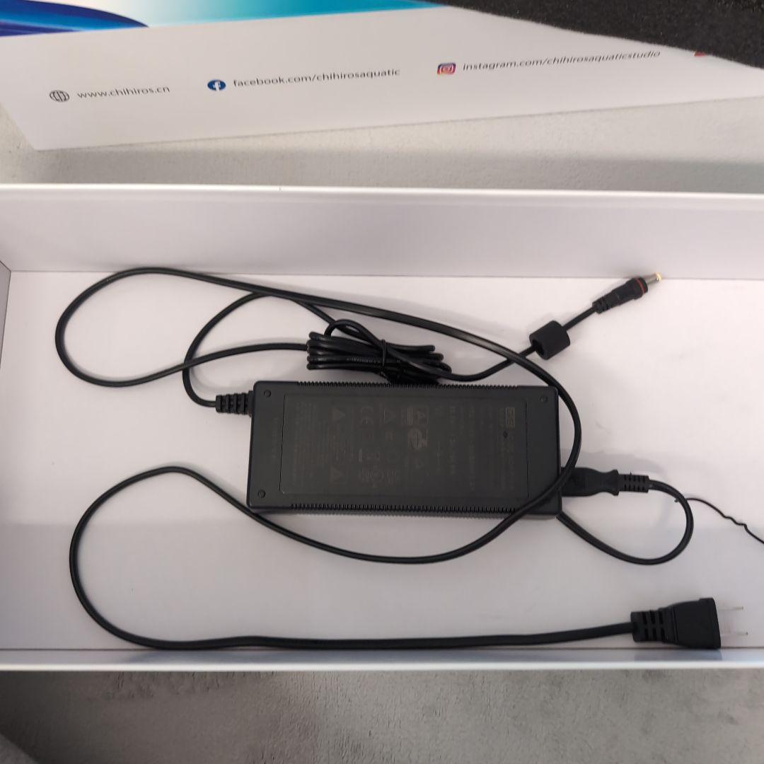 チヒロズ RGB VIVID SHADE LEDライト　シルバー＋遮光板シェード