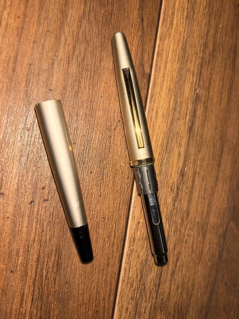 パイロット キャップレス capless 14k