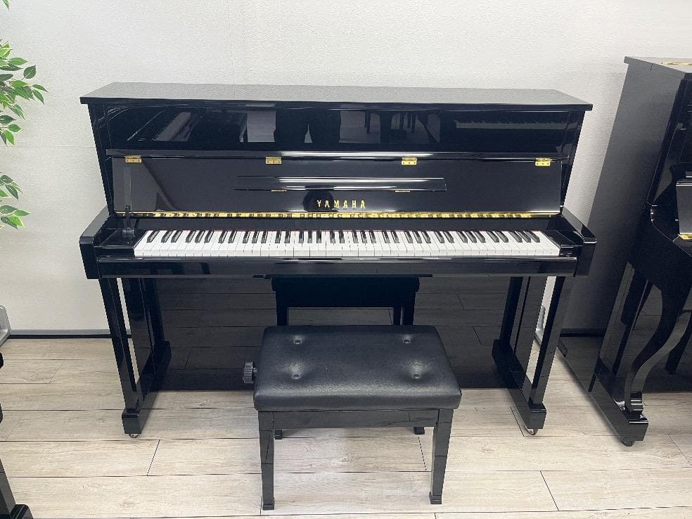 ★50202【アップライトピアノ】YAMAHA　B113