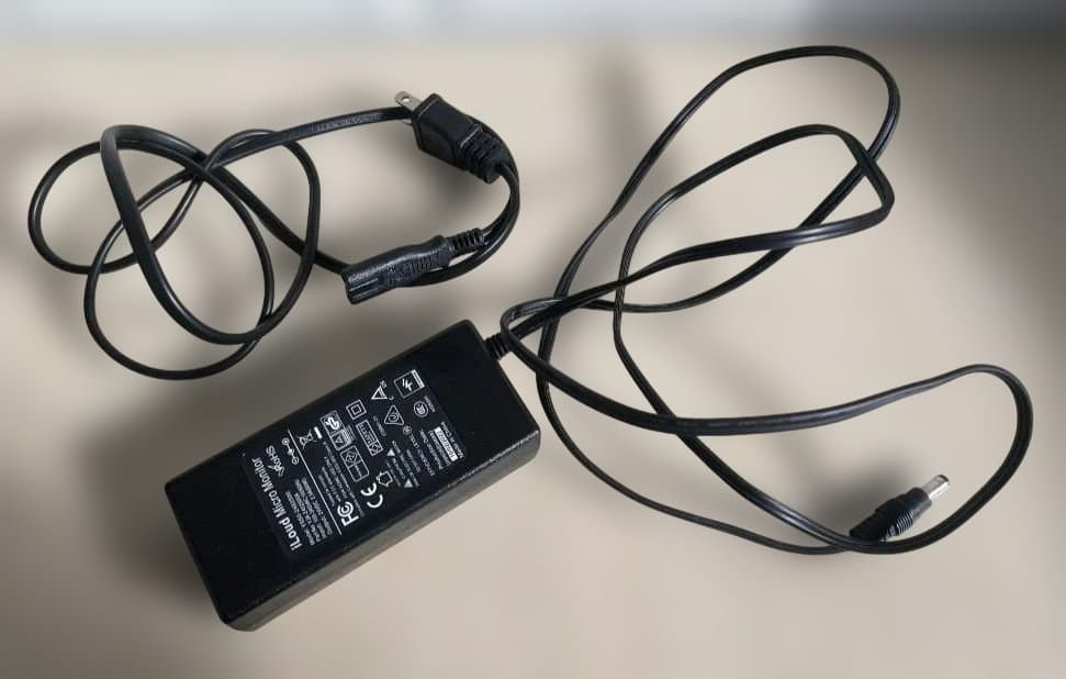 Ik multimedia iLoud micro monitor ホワイト