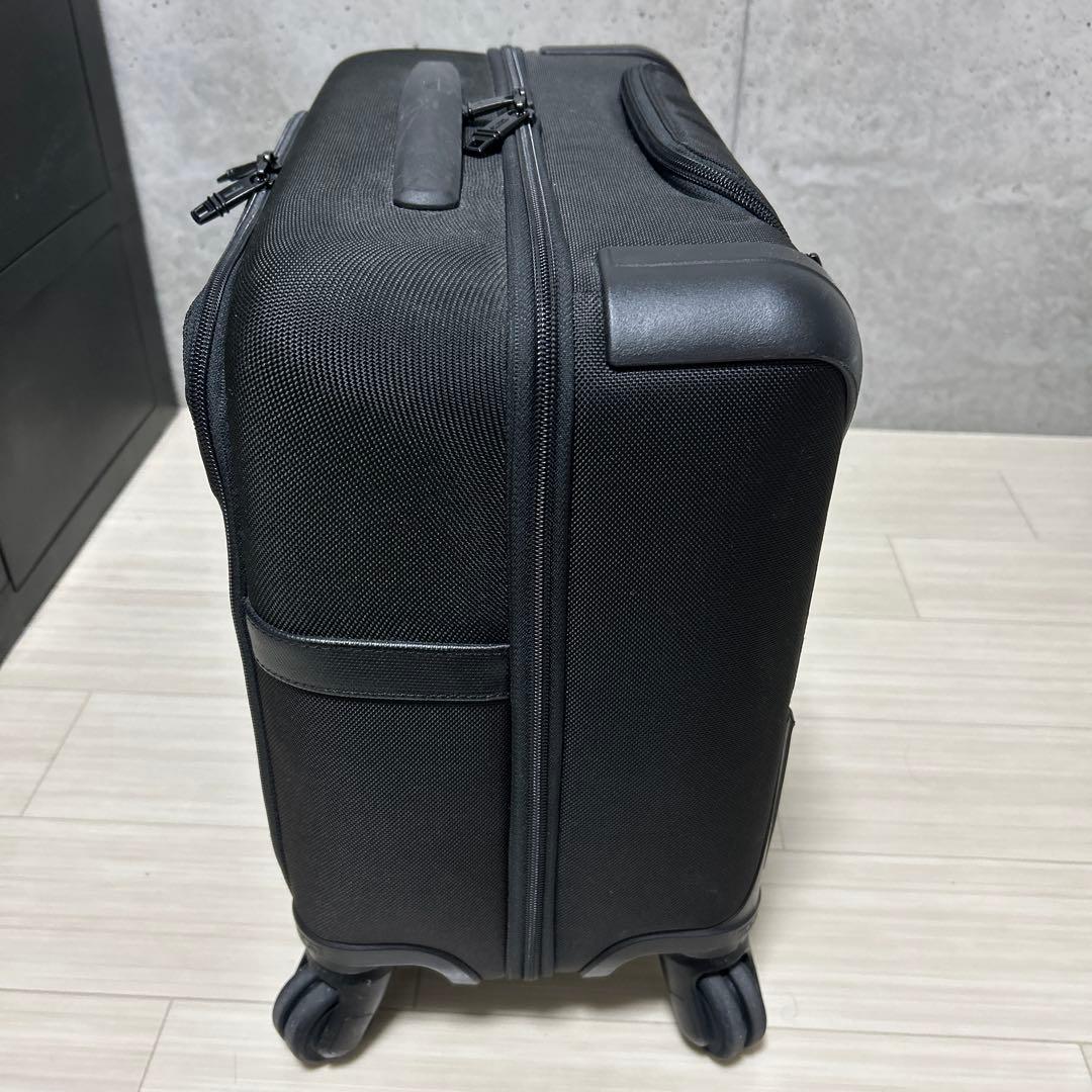 トゥミ スーツケース　アルファ3 4輪