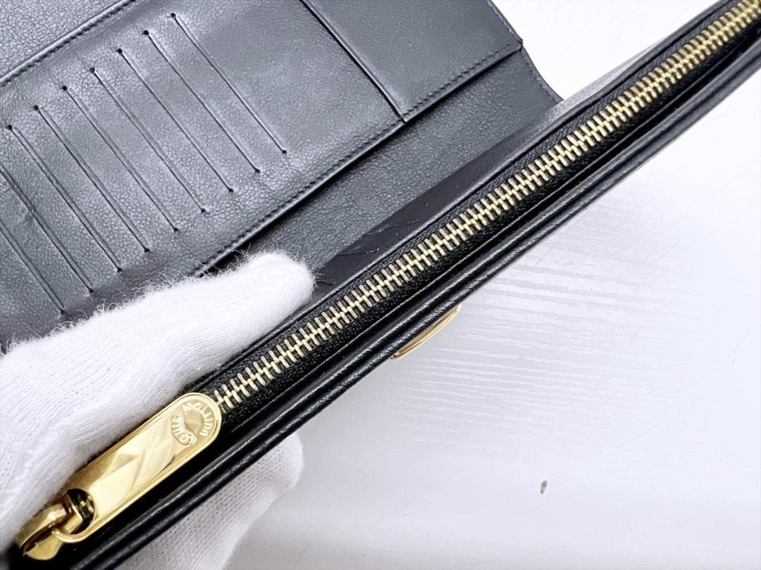 美品　ルイヴィトン　マヒナ　ポルフォイユ　アメリア　三つ折り長財布　M95549