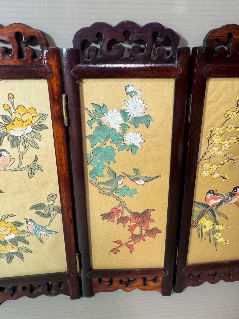 2874 中国美術工芸品　四美人花鳥図　卓上屏風　時代物