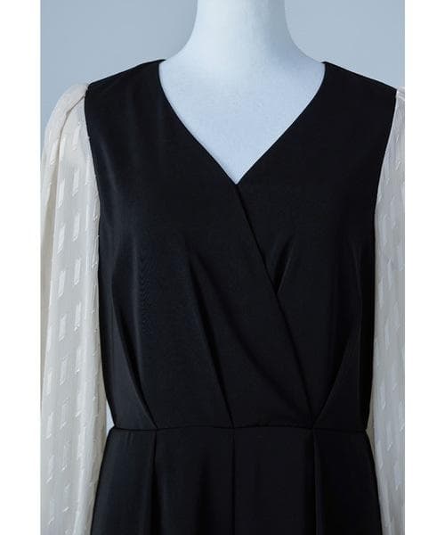 美品 niana ニアナ パンツドレス オールインワン M パーティー お呼ばれ