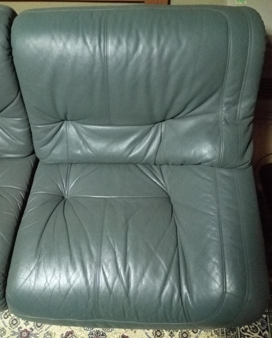 karimoku グレー レザー ソファ (2)