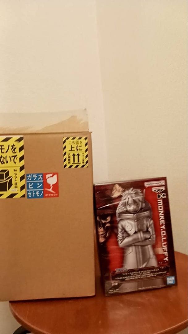50体限定　ワンピース　スクラッチ　ルフィ　フィギュア