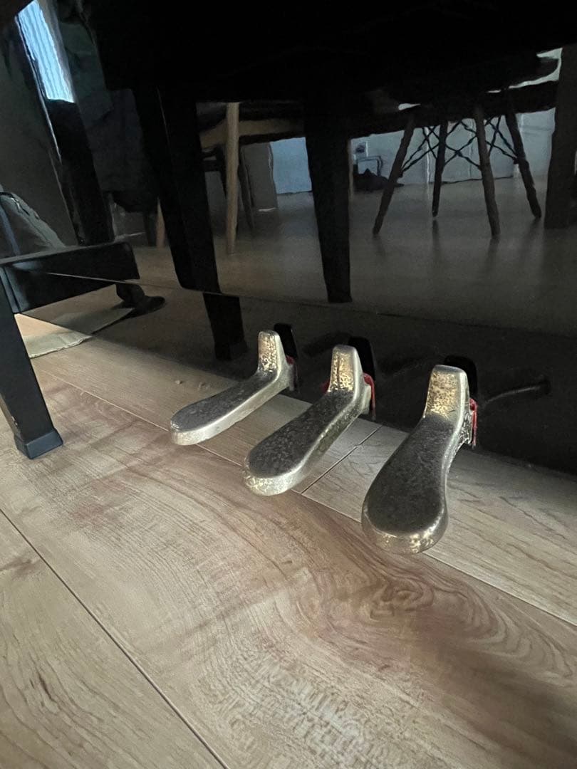 KAWAI アップライトピアノ 黒色
