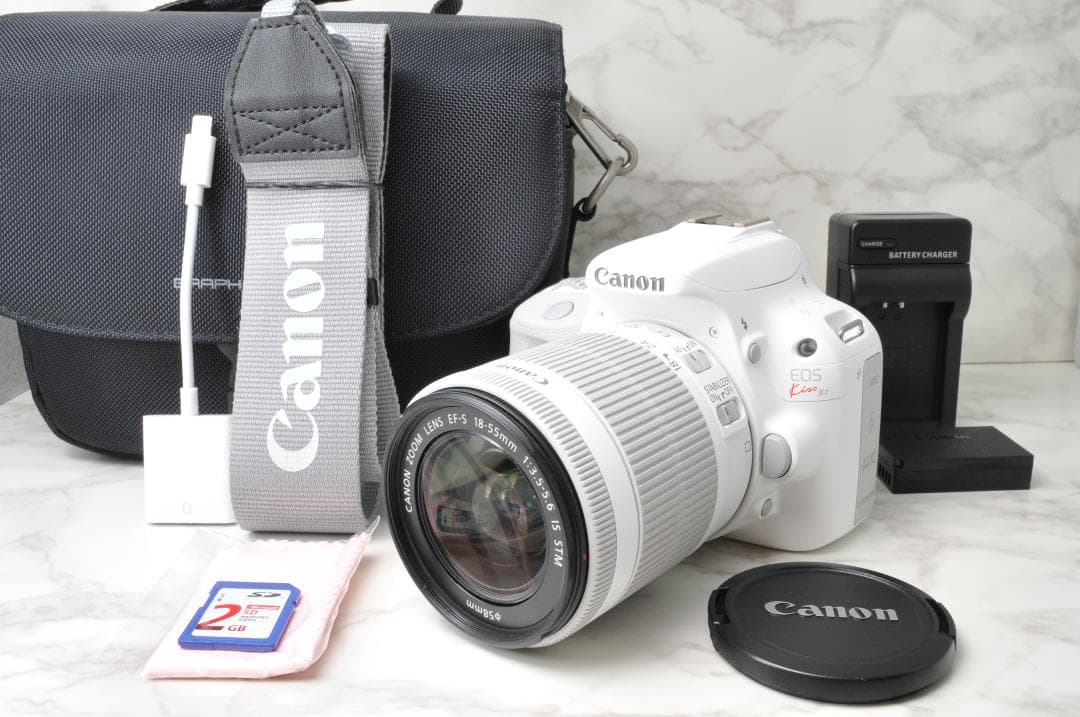 美品 ショット数新品級 Canon EOS Kiss X7⭐️ホワイト