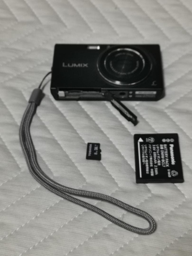 Panasonic LUMIX DMC-FH10-K（ブラック）