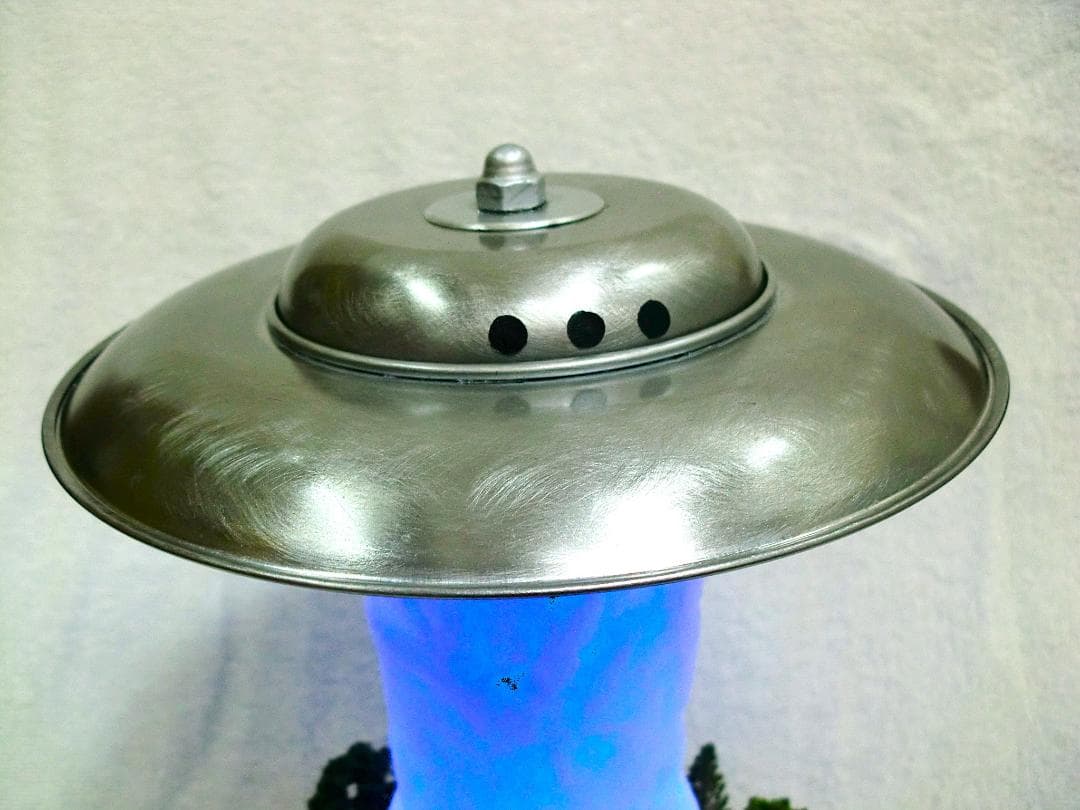 エリア５１ジオラマシリーズ金属製UFOフィギュア コードレスタイプ