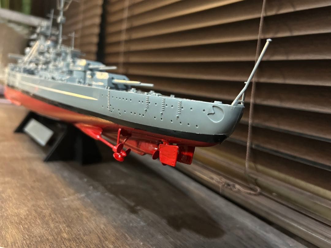 ビスマルク高速戦艦(フッドイギリス艦を一発撃沈)超精密加工800mm(完成品)