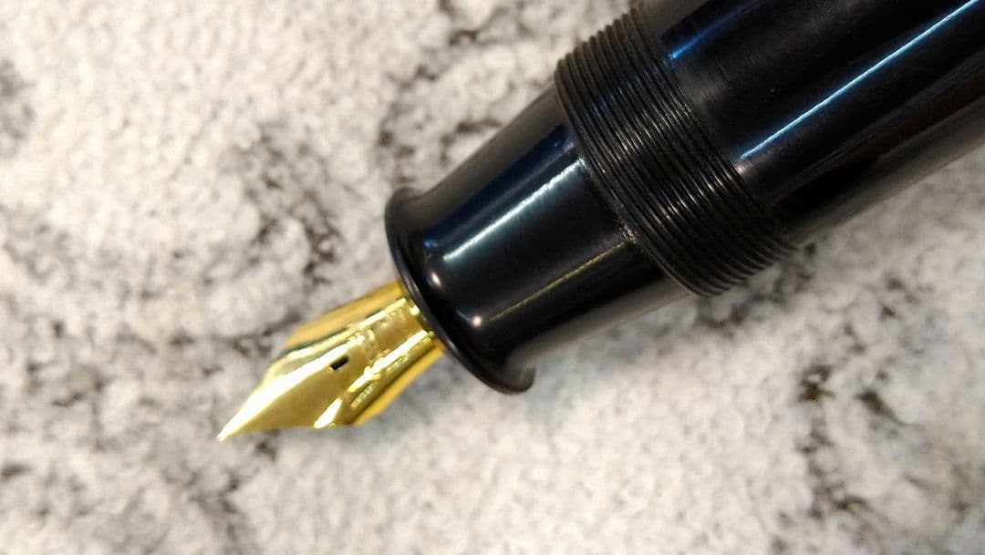 1001✡　極太万年筆　レトロ　万年筆　アンティーク