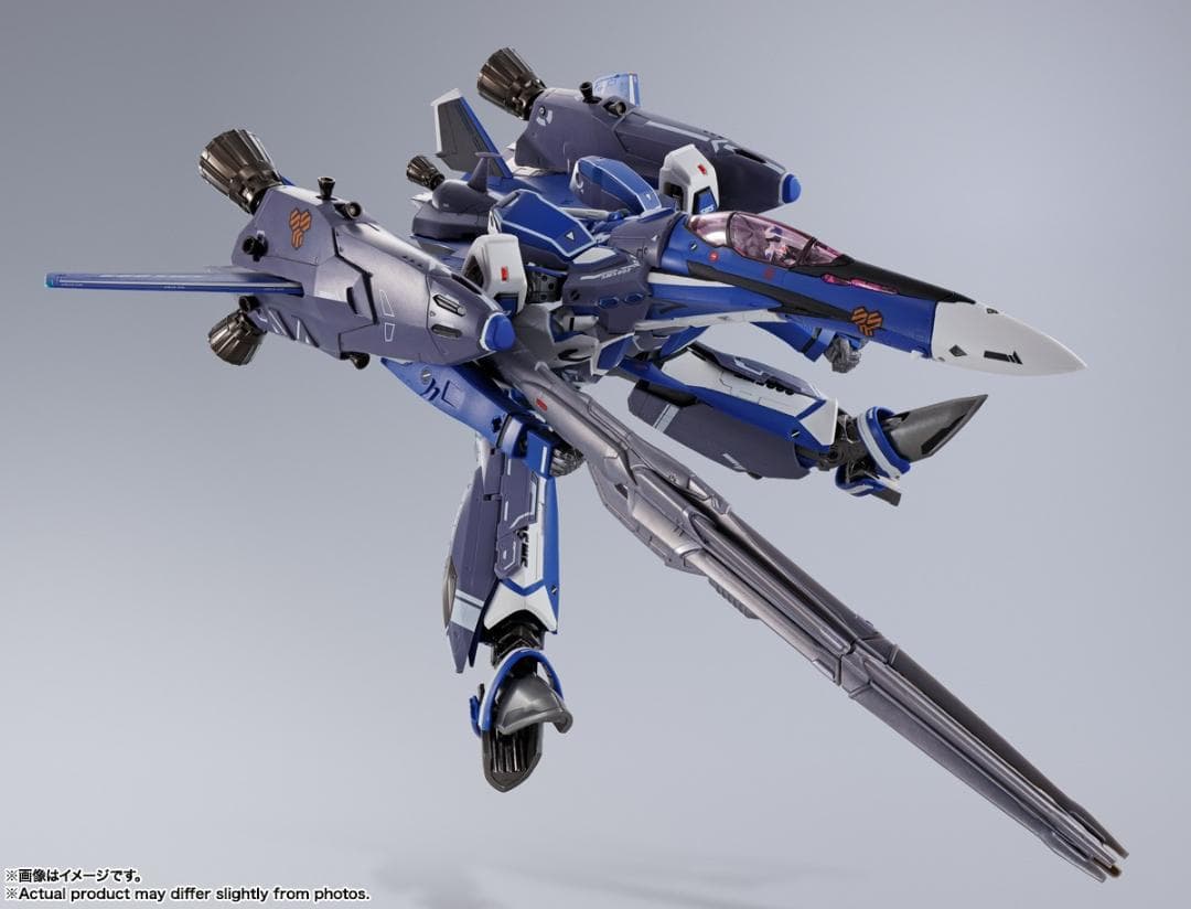 DX超合金 スーパーメサイアバルキリー (ミハエル・ブラン機) リバイバルVer