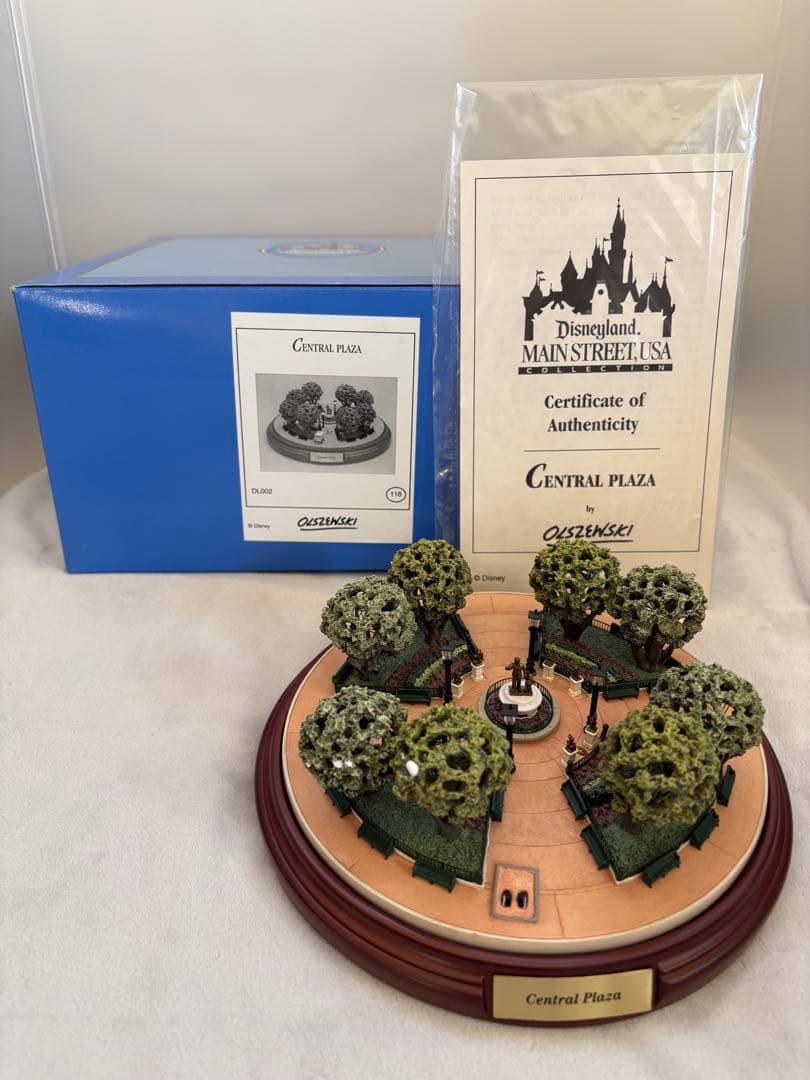 オルショウスキー ディズニー セントラルプラザ ライトアップフィギュア ジオラマ