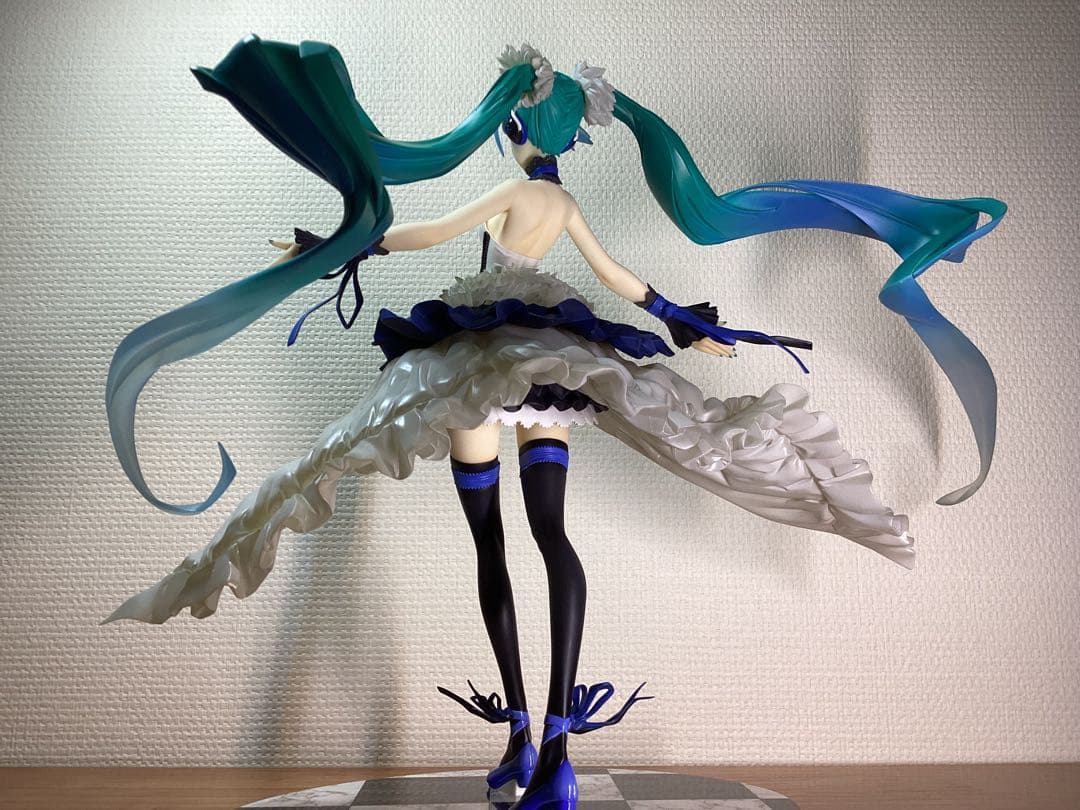 初音ミク フィギュア セブンスドラゴンTYPE2020 1/7スケール 中古品