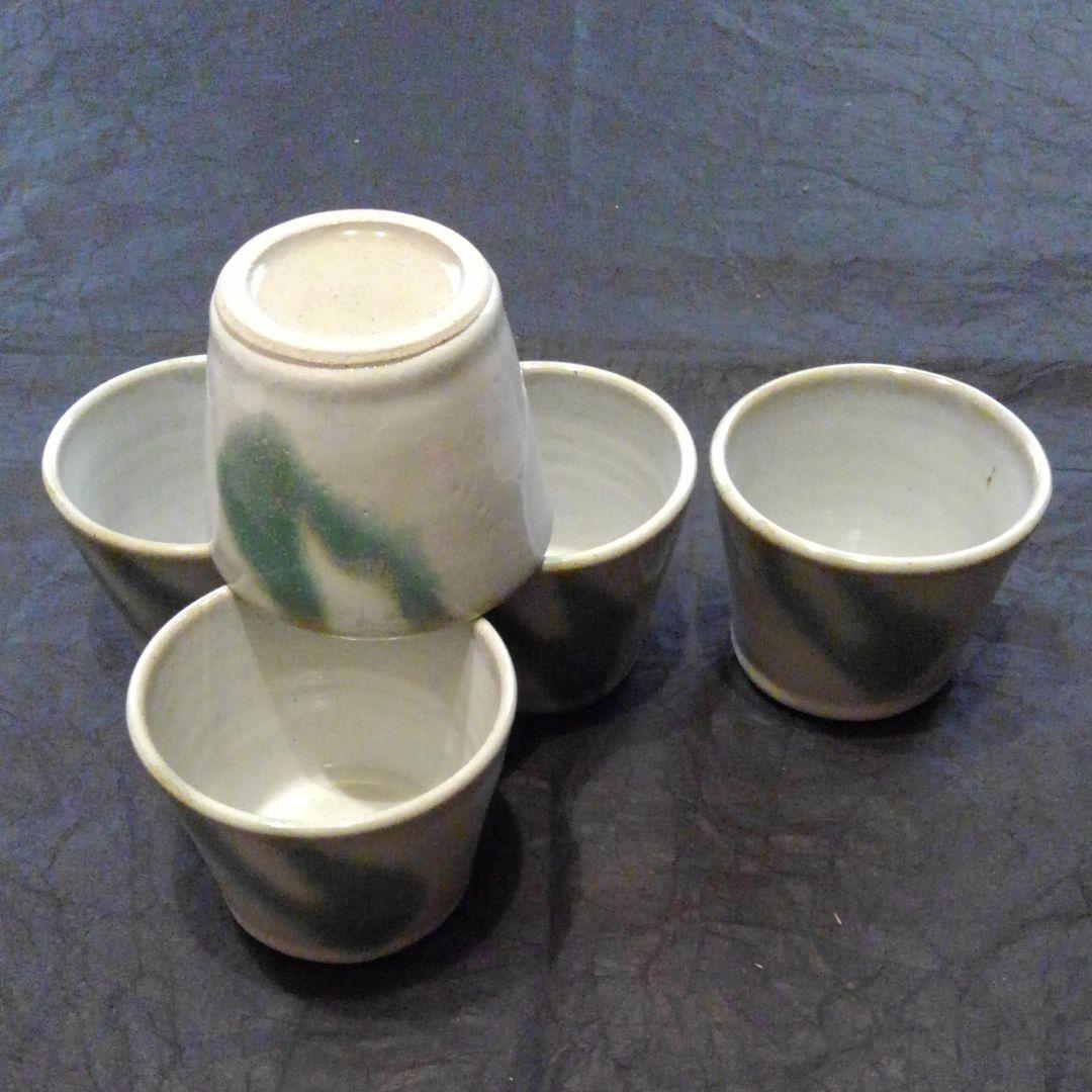 益子焼　糠白釉青掛流蕎麦猪口