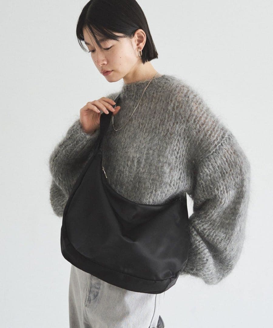 ★極美品★russet ラシット　ラウンドビッグショルダーバッグ　ゴールド金具