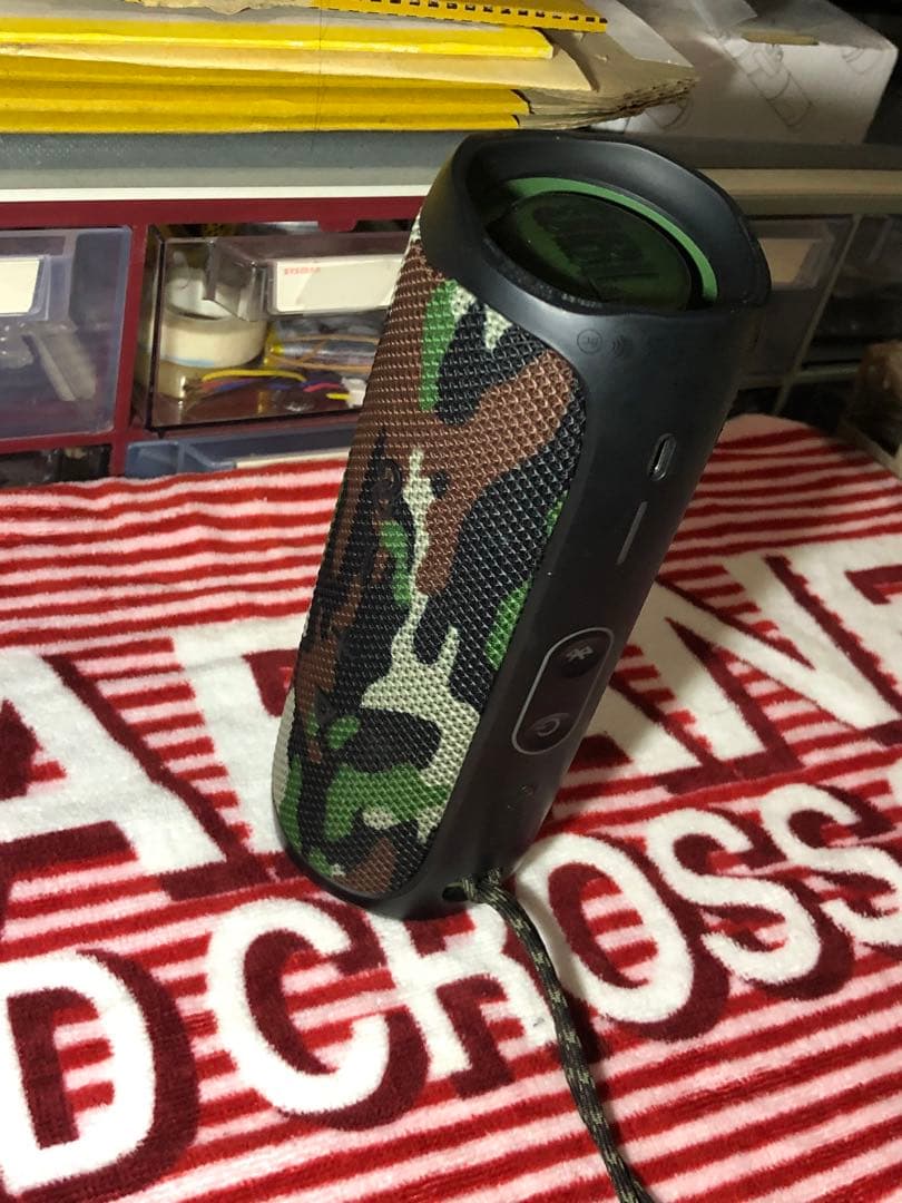 スピーカー