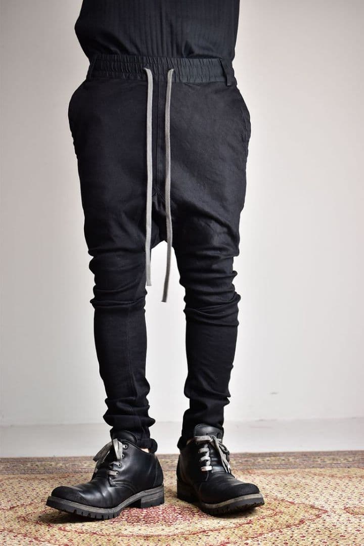 アーティファクトartefact黒サルエルパンツ