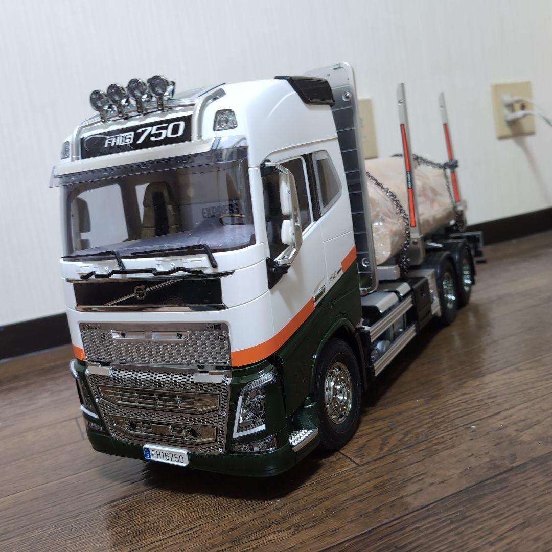 タミヤ1/14ボルボFH16　キャブサス＋リーフサスのグローブ