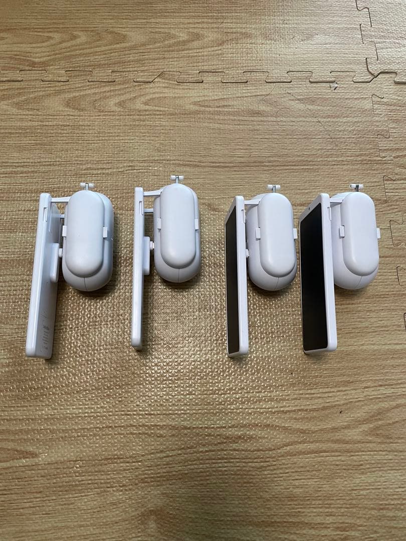 ゆ*こ様 Switchbot カーテン (U型) +ソーラーパネル　4台セット