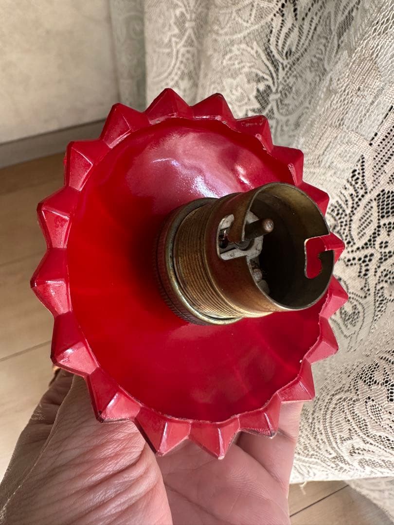 20s フランス アンティーク 希少なクランベリーガラスの螺旋模様アトリエランプ