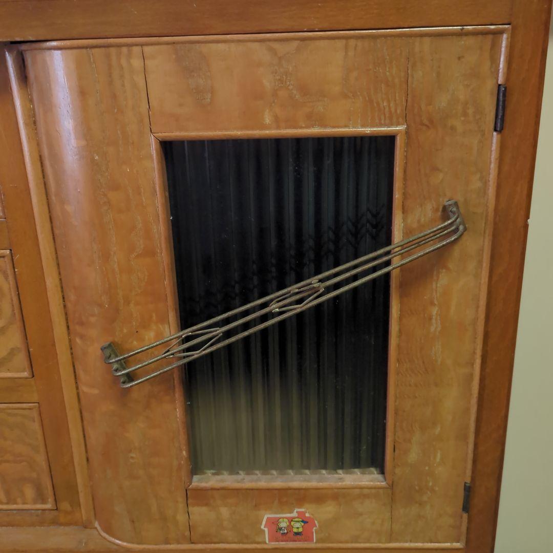 昭和　レトロ　タンス　箪笥　チェスト　引き出し　波板ガラス　ガラス戸